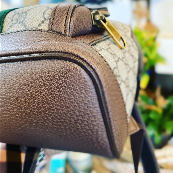 gucci backpack - Picture 8 of 11